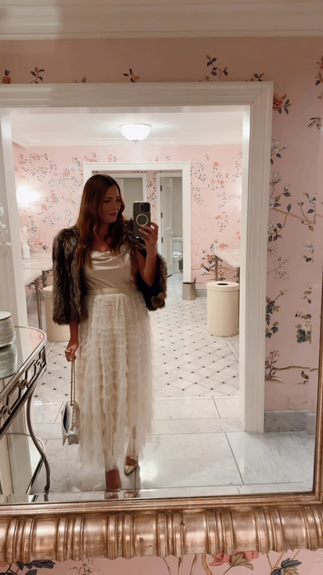 Felt like Carrie from SATC ✨ 

#LTKHoliday #LTKStyleTip #LTKParties
