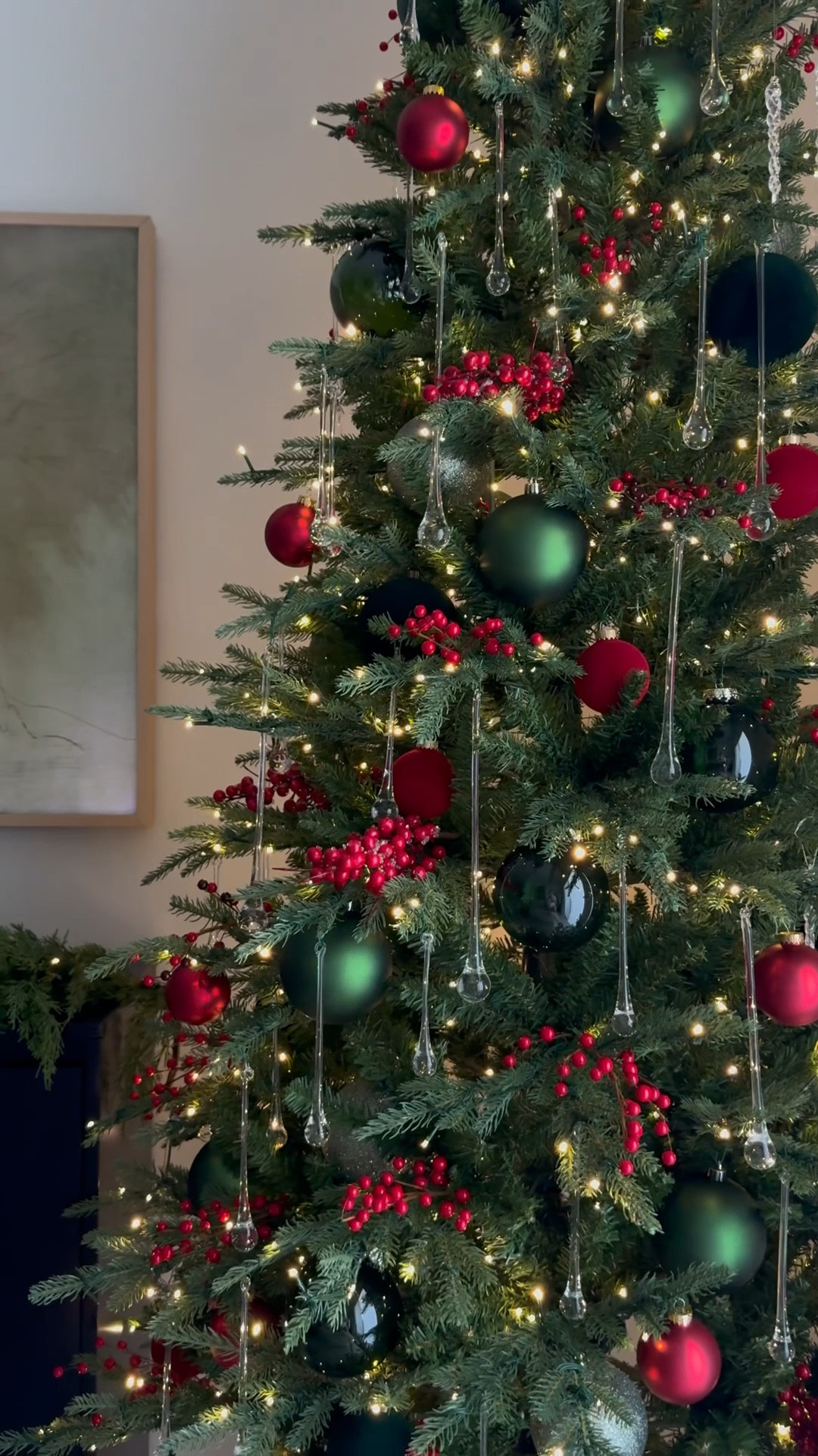 Keeping it classy this Christmas ✨
Leaning into those timeless reds & greens, soft sparkle, and just a touch of modern magic. A season that feels fresh, but still wonderfully nostalgic. 🤍🎄
#Christmas2025 #ClassyChristmas #ModernClassicHome #HolidayHomeDecor #ChristmasDecorIdeas #ChristmasAesthetic #HomeWithYoshi #TraditionalChristmas #RedAndGreenChristmas #ModernHolidayDecor #FestiveHome #DeckTheHalls

#LTKHoliday #LTKSeasonal #LTKHome