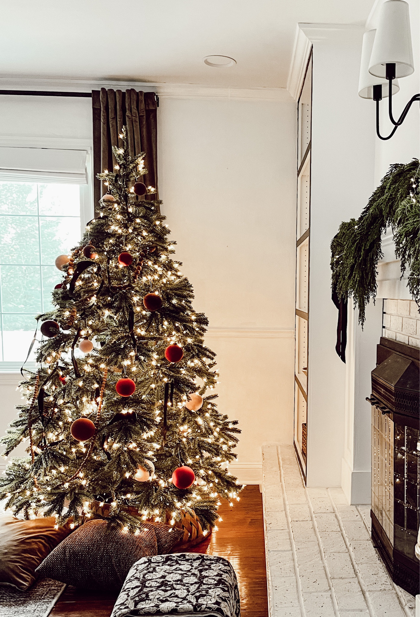 Sale alert! My Christmas tree is almost 60% off! 

#LTKhome #LTKsalealert #LTKHoliday