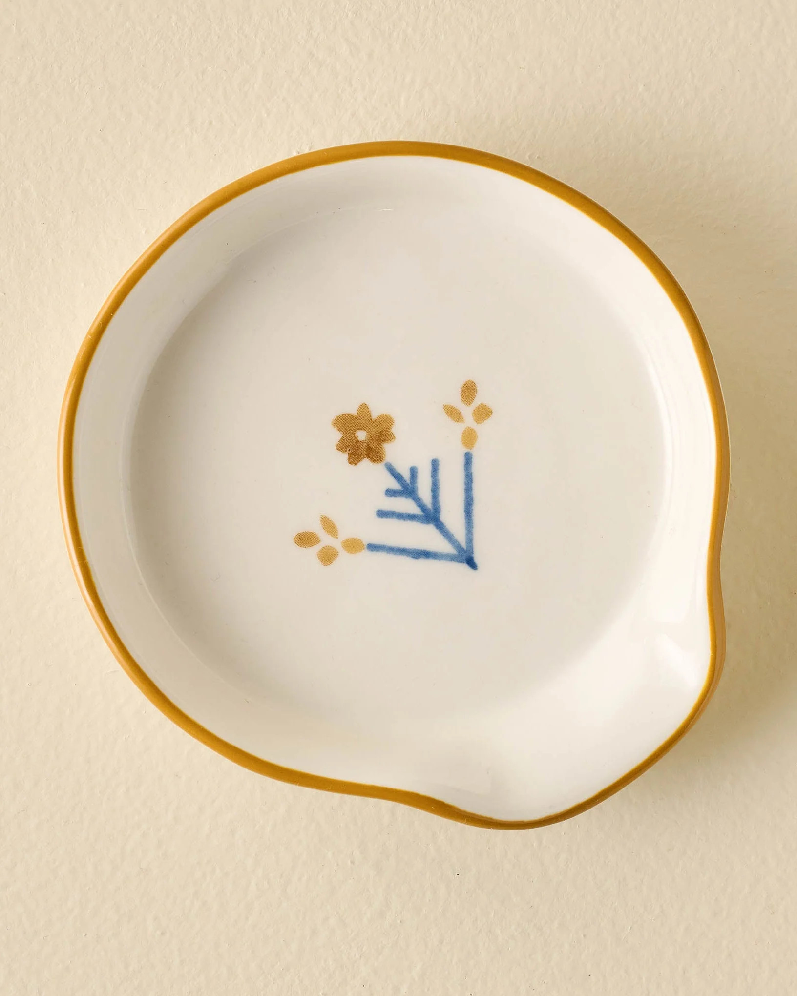 Luna Floral Spoon Rest | Magnolia