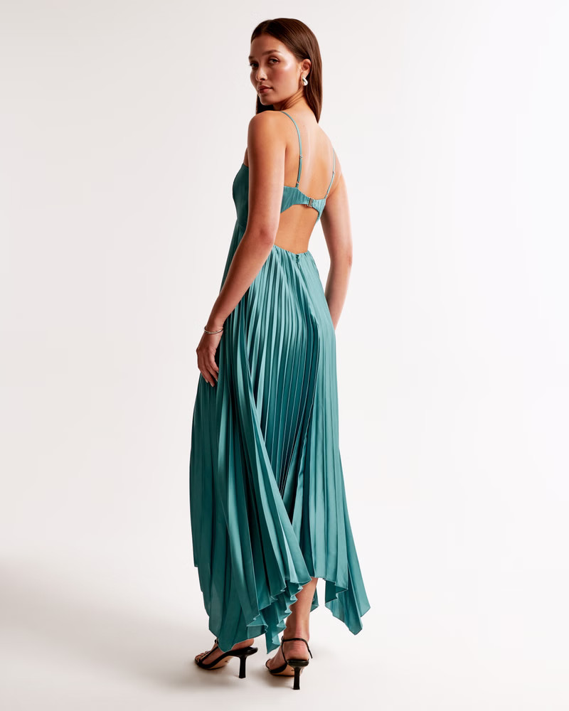 The A&F Giselle Clasp-Back Pleated Midi Dress | Abercrombie & Fitch (US)
