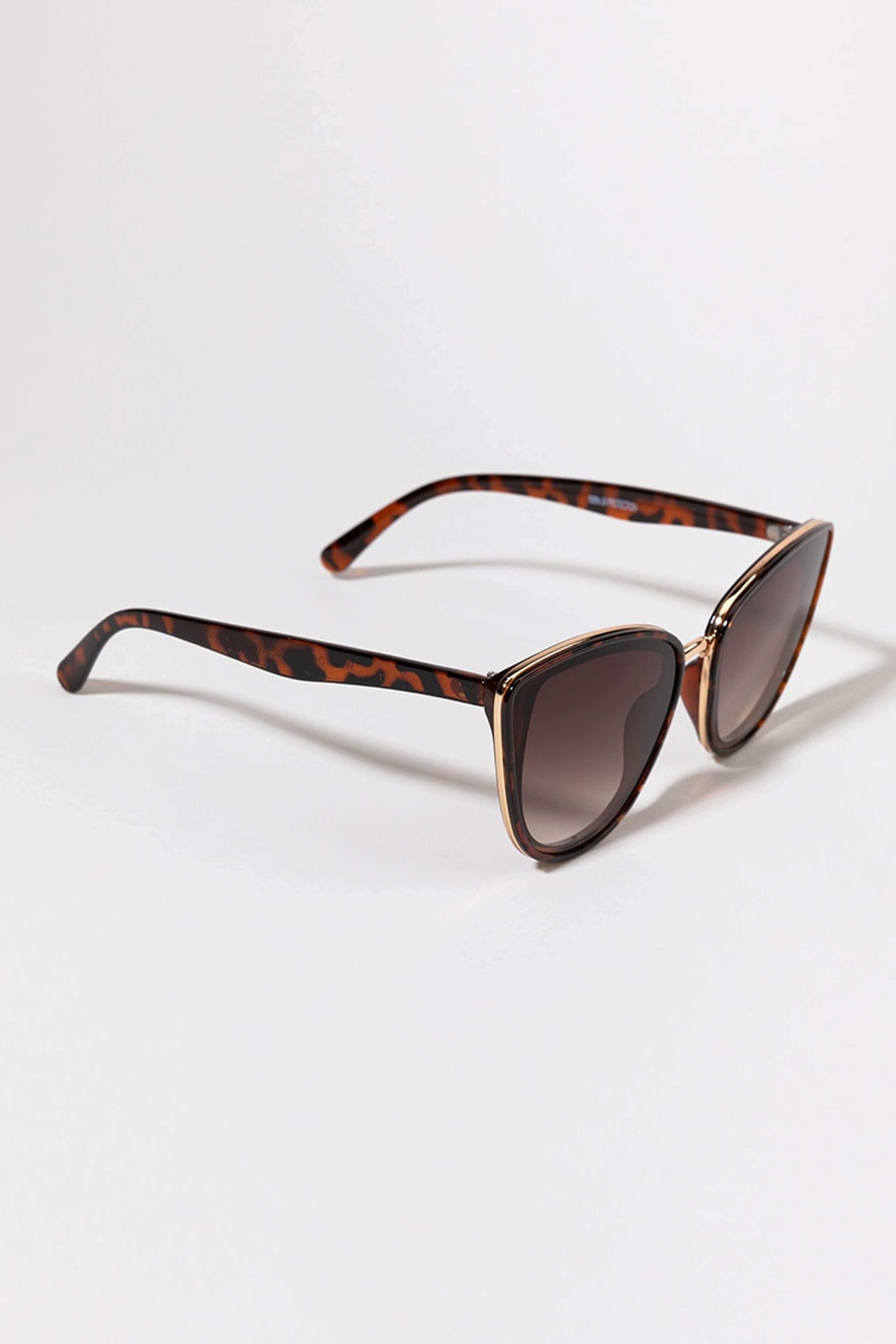 Mylene Cat Eye Sunglasses | Francesca's