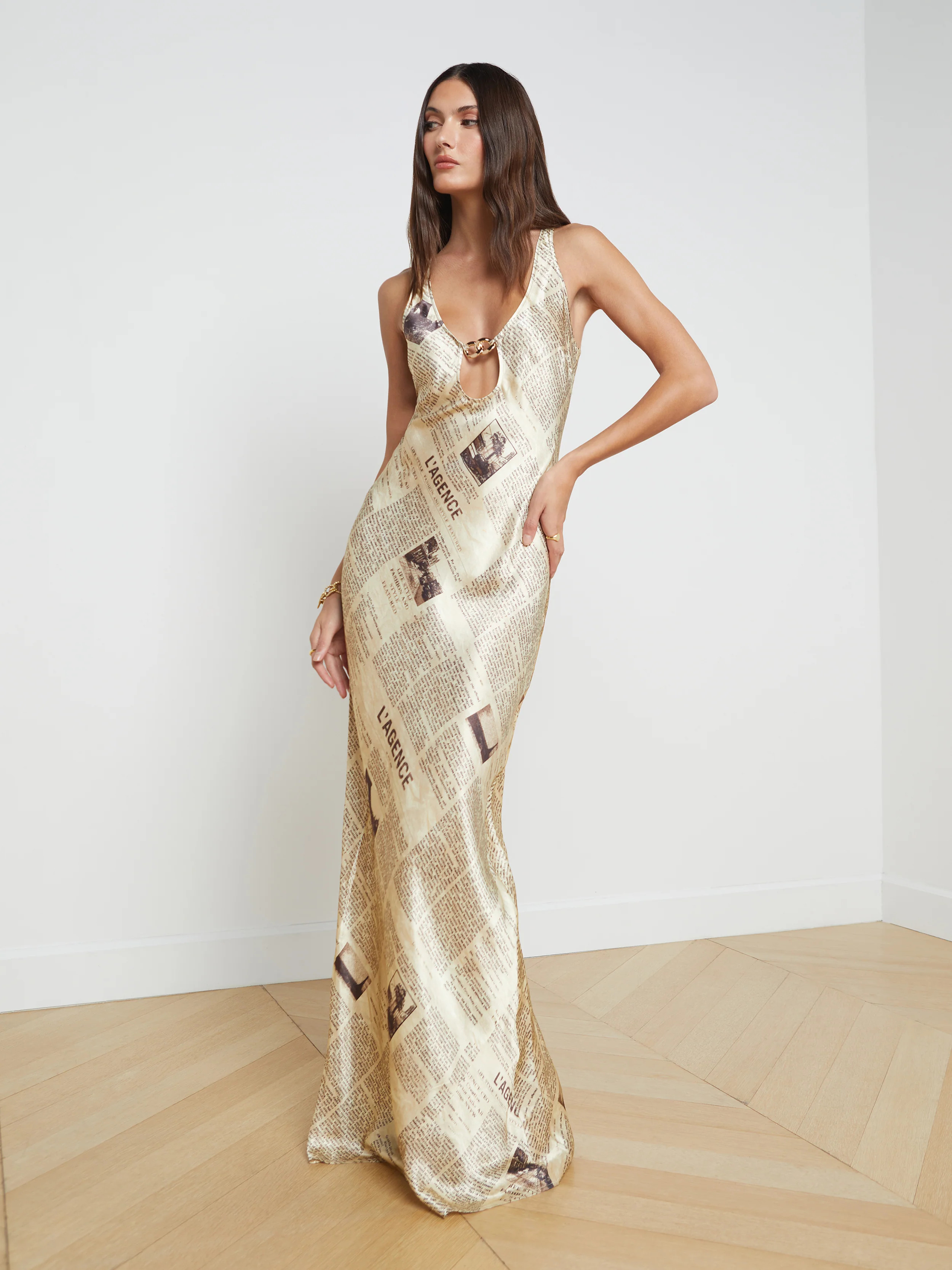 L'AGENCE Yasmin Dress in Vintage Tan Newspaper | L'Agence