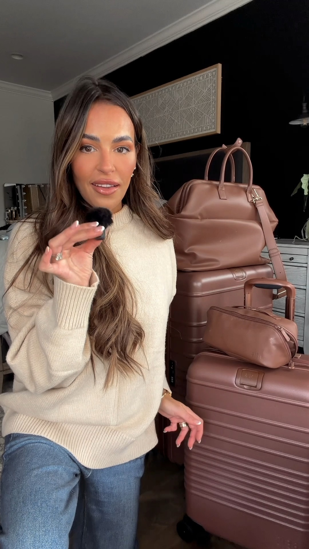 My TOP 5 gifts EVERY GIRL WANTS (& all of them I own & love) 

#LTKHoliday #LTKGiftGuide #LTKCyberWeek