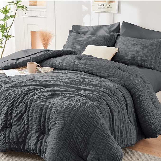 HYMOKEGE Queen Comforter Set Seersucker 7 Pieces, All Season Luxury Bed in a Bag for Bedroom, Bed... | Amazon (US)
