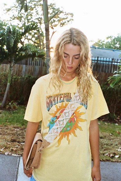 Junk Food Grateful Dead Sun Tee | Urban Outfitters (US and RoW)