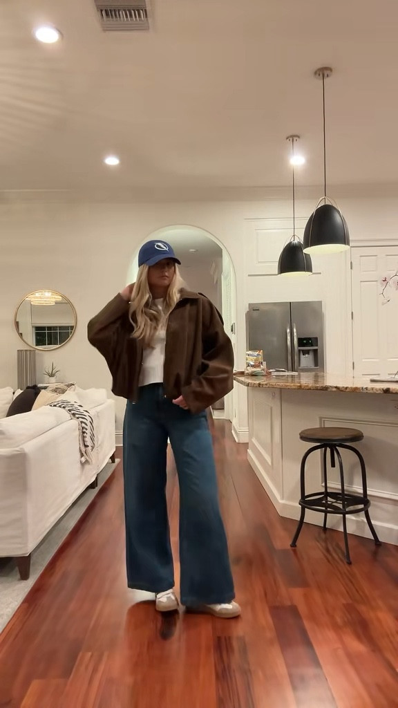 Outfit Details!!
Jacket is Zara Suede Bomber!