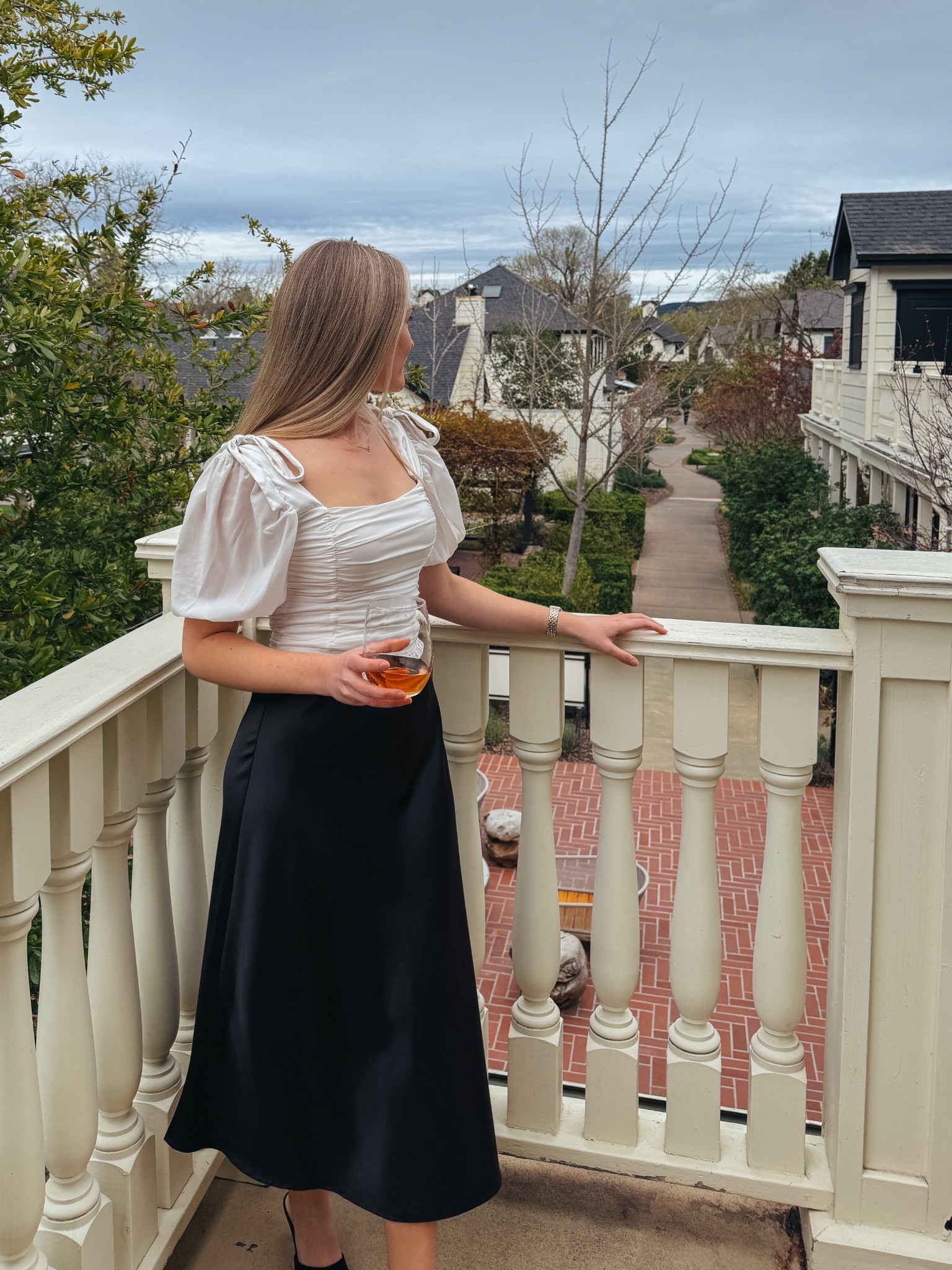 Off to a wine dinner🍷✨

#LTKFindsUnder50 #LTKSeasonal #LTKStyleTip