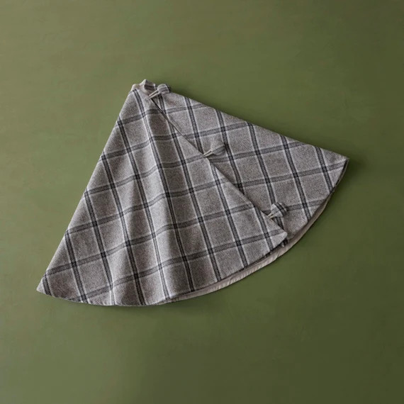 Amber Lewis Creator Collab  Christmas Tree Skirt in Classic - Etsy | Etsy (US)