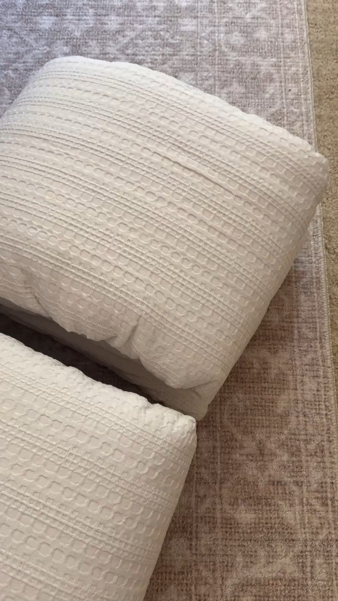 🛏️ this comforter set was so good I literally bought it TWICE 🙌

I originally ordered one set… and immediately went back for another because the texture + neutral color looked so much more expensive in person 👏

✔ 3-piece comforter set
✔ comes in 3 size options
✔ soft cozy feel
✔ designer neutral vibe
✔ all sizes on sale 
✔ includes a 1-year warranty card inside the box

honestly one of those bedding finds that instantly makes a bedroom feel lighter and more elevated ✨

definitely didn’t expect to love this one as much as I do

#LTKHome #LTKSaleAlert