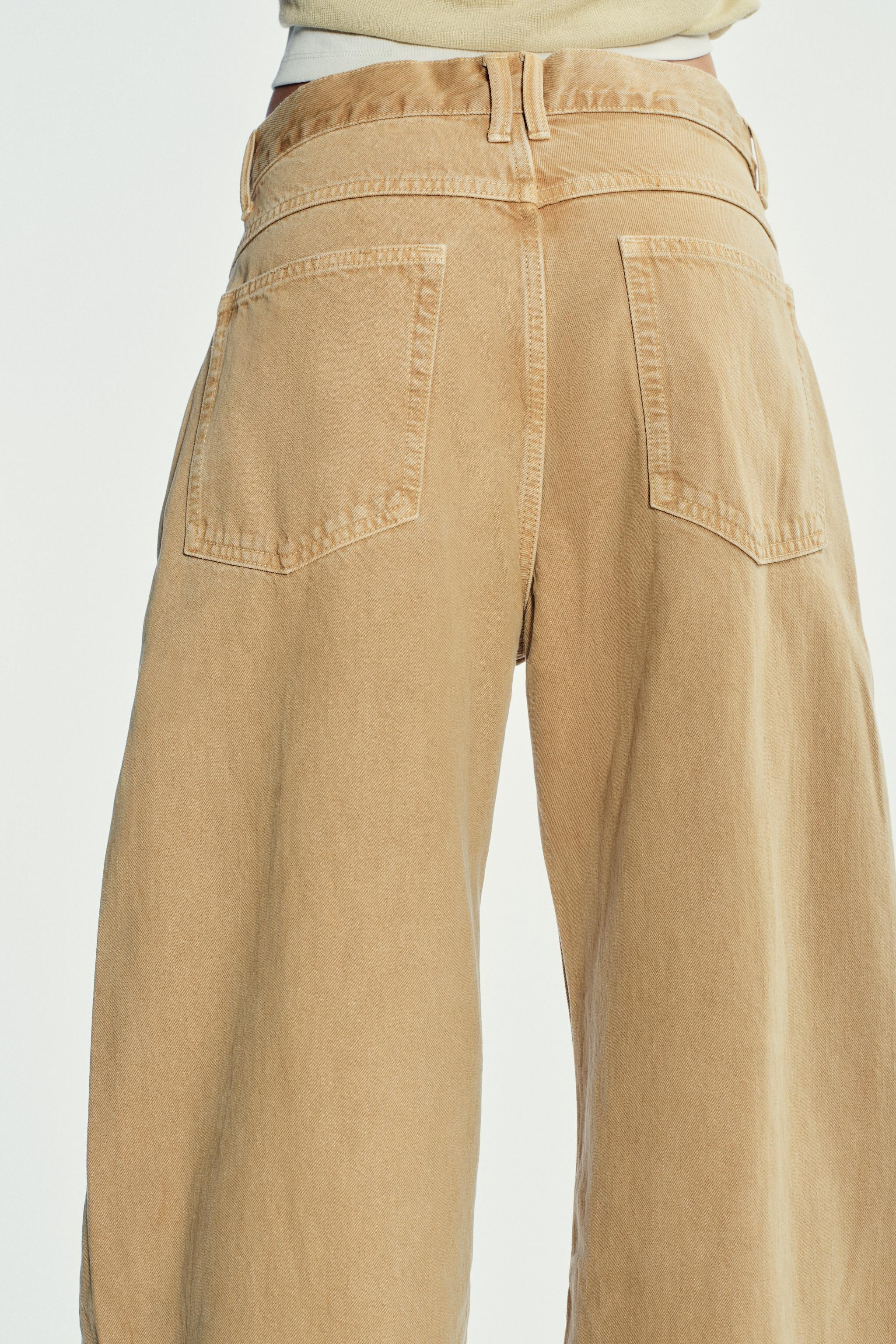 TRF LOW-RISE BAGGY BARREL JEANS | Zara US