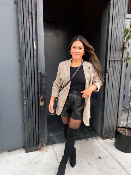 Classic fall outfit. Wearing small in blazer, XS would be perfect 

Fall outfit, houndstooth, faux leather, over the knee, otk boots, blazer outfits, oversized blazer, h&m, express, Balenciaga  

#LTKstyletip #LTKunder100 #LTKworkwear