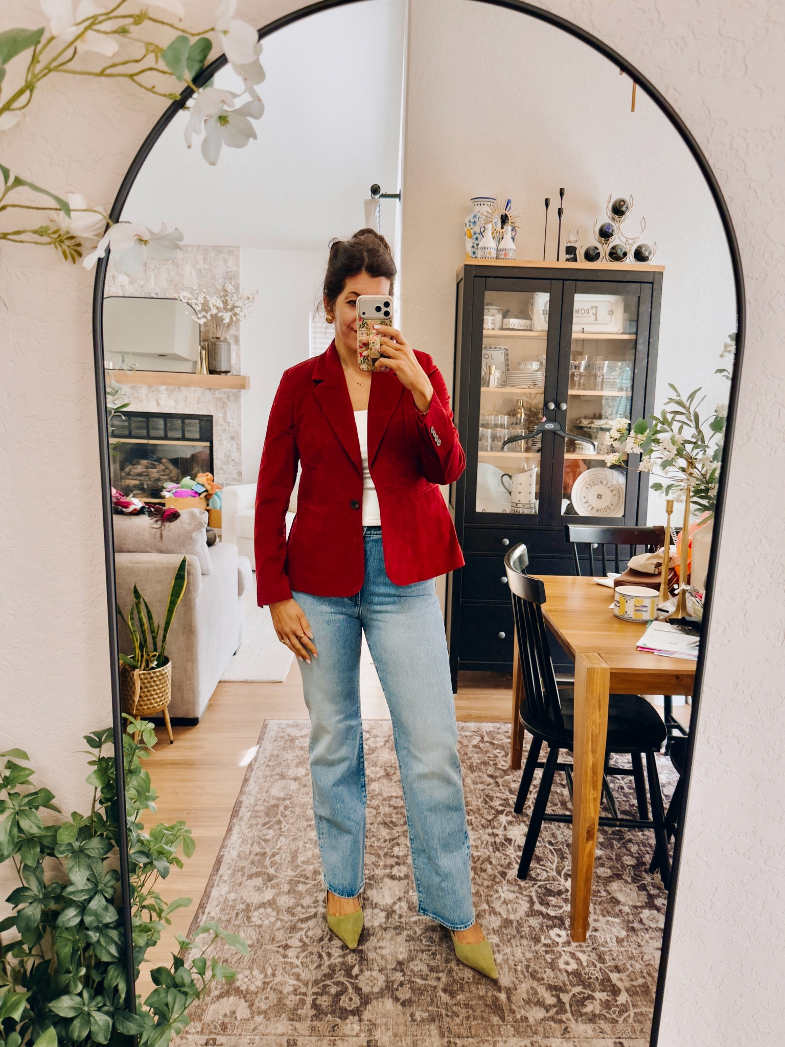 Fall jackets under $50
In a medium corduroy blazer

#LTKMidsize #LTKTall #LTKWorkwear