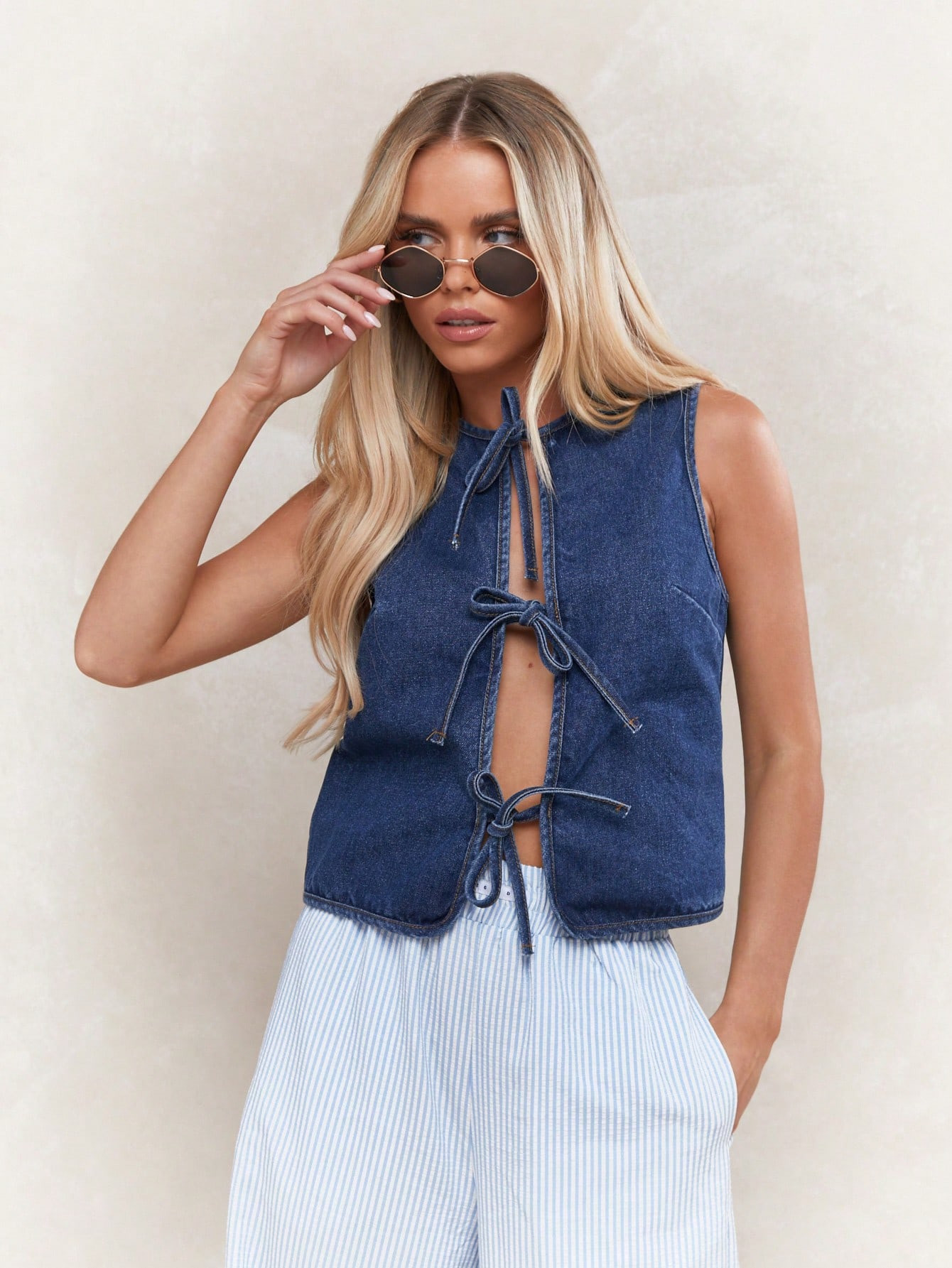 MISSGUIDED Tie Detail Open Front Sleeveless Denim Top | SHEIN USA | SHEIN