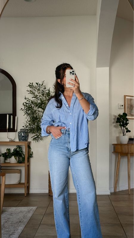 Simple spring outfit 
Wearing 25 jeans
Top is older from Princess Polly - linked similar options 

#LTKstyletip #LTKSeasonal