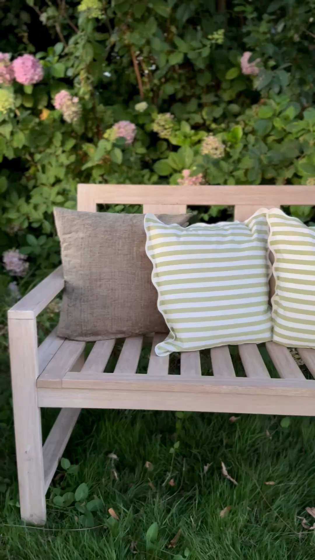 #ad @Wayfair has a phenomenal section of gorgeous outdoor benches that are perfect for your front porch, garden or patio! I love adorning my outdoor bench with throw pillows during the warm summer months and seasonally! Spending time on my garden bench in so relaxing! #wayfairpartner #wayfair #outdoor #wishyouwerehere