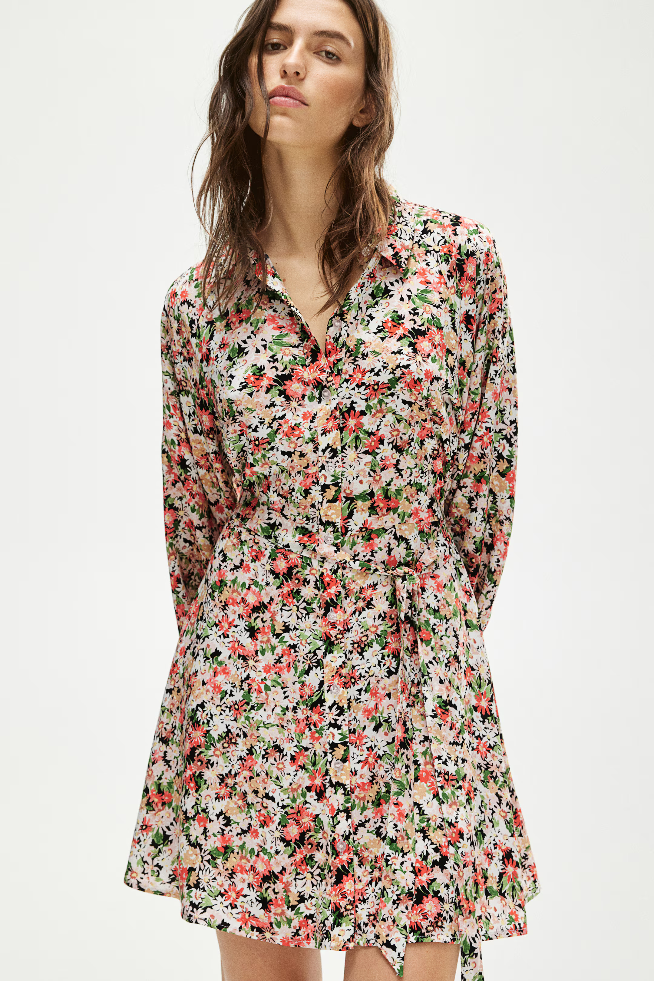 Balloon-sleeved shirt dress | H&M (UK, MY, IN, SG, PH, TW, HK)