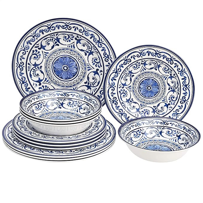Amazon Basics 12-Piece Melamine Dinnerware Set - Service for 4, Traditional Blue and White | Amazon (US)