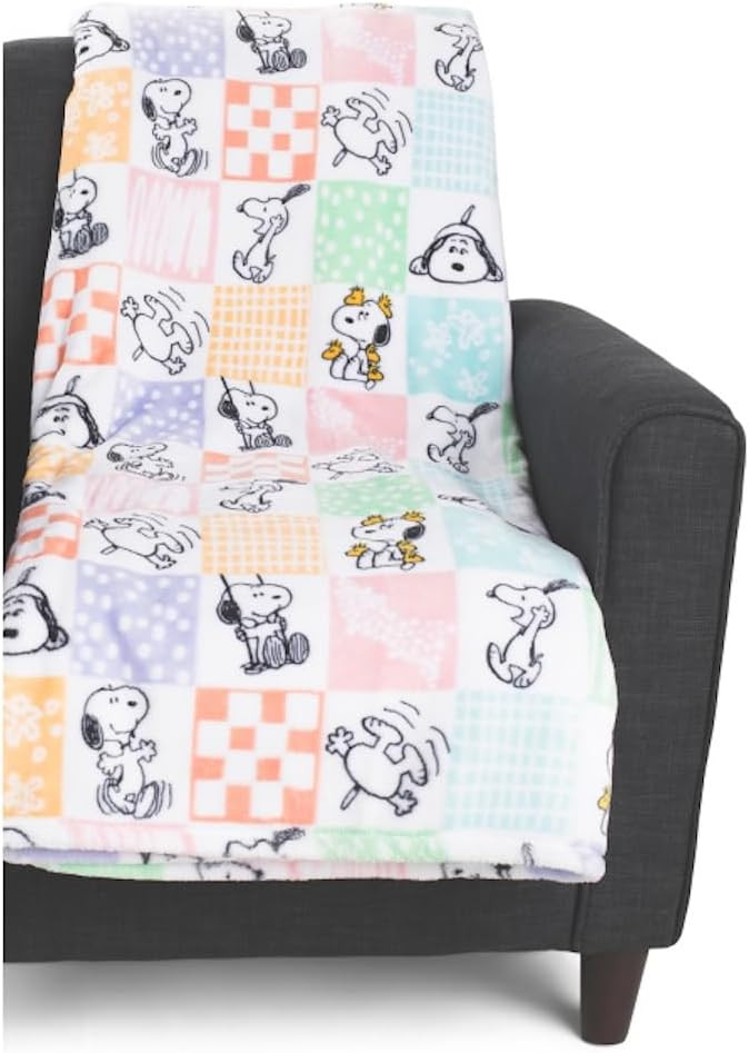 Berkshire Blanket Peanuts VelvetLoft Bed Throw, White, Spring Patchwork, Polyester, Soft and Plus... | Amazon (US)
