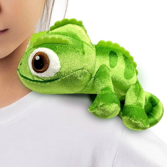 NEW Pascal Chameleon Plush with Magnetic Shoulder Clip. | Poshmark