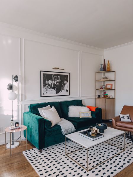 My NYC living room really coming along and feeling complete now that we added wall panels and moulding 🥹


By apartment
Mid century modern
Home inspo
Living room 

#LTKhome
