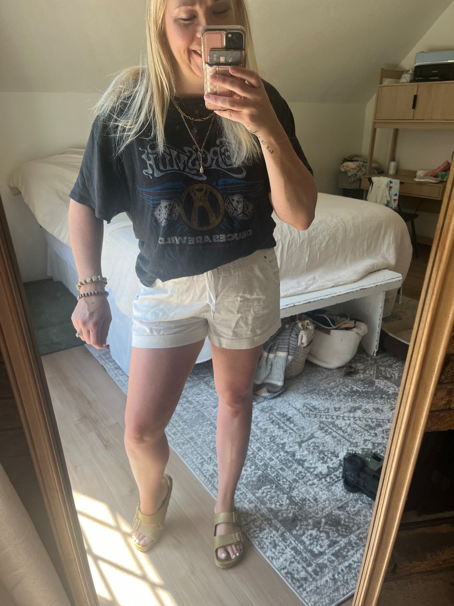 Comfy summer mom outfit midsize 

#LTKOver40 #LTKMidsize #LTKSeasonal