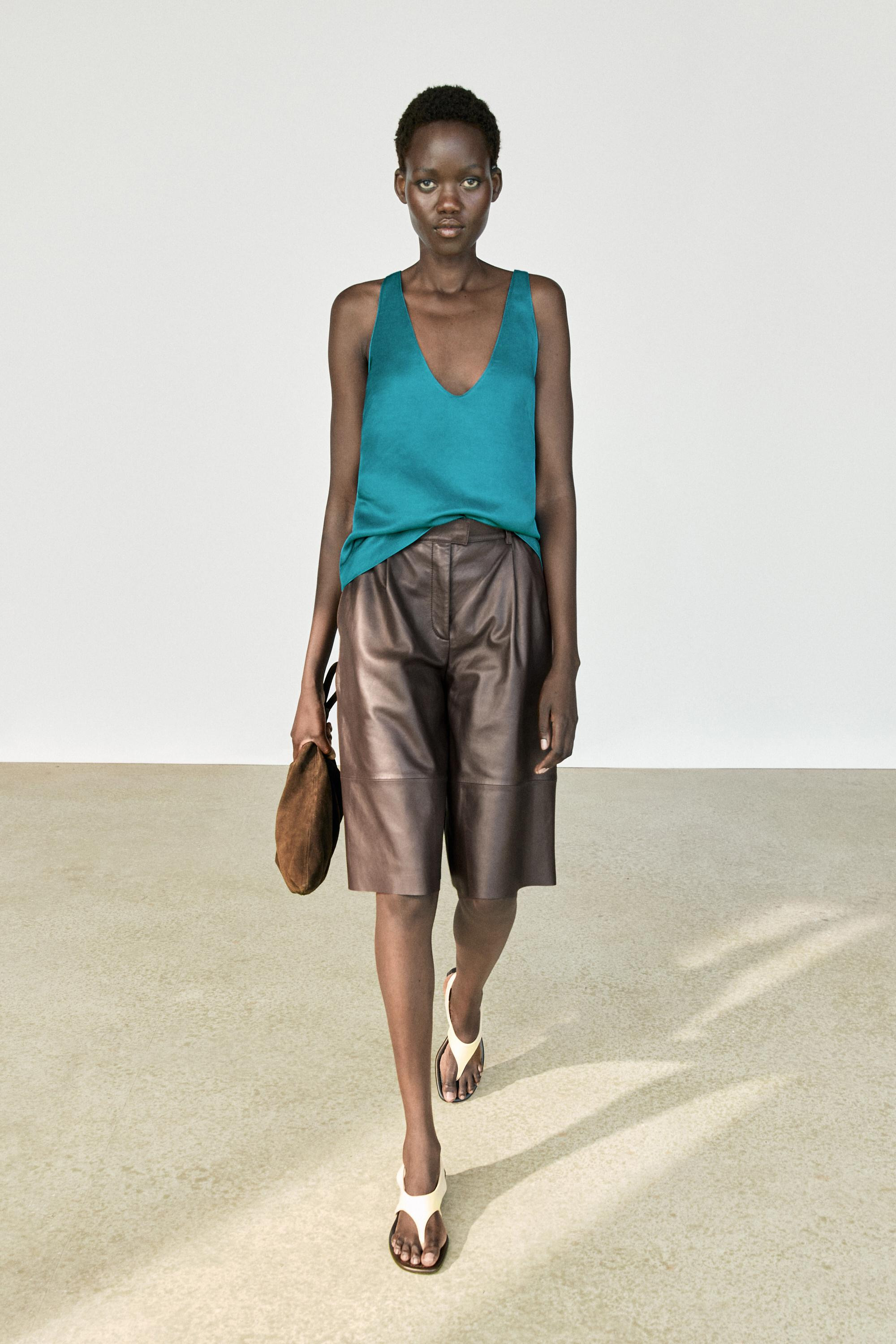 Satin linen blend V-neck top | Massimo Dutti US