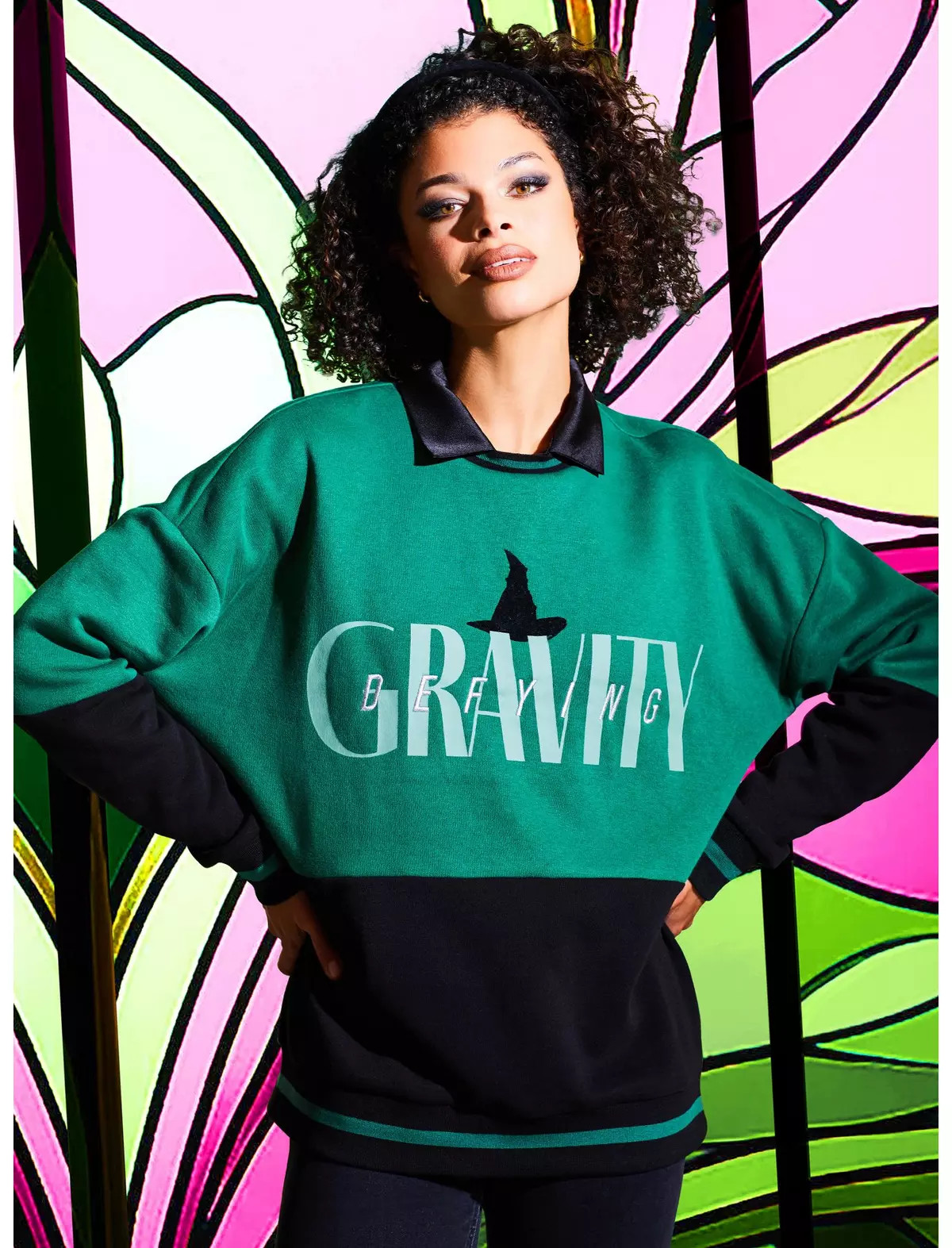 Wicked Defying Gravity Women's Panel Crewneck — BoxLunch Exclusive | BoxLunch