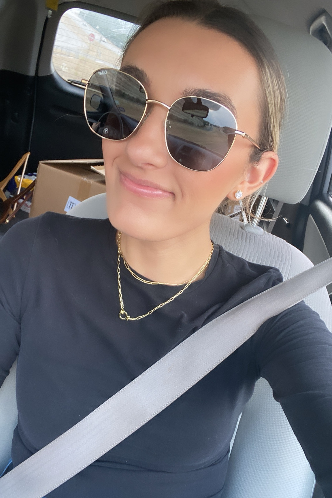 today’s details 

sunglasses, chain necklace, stud earrings

#LTKFind #LTKunder100 #LTKunder50