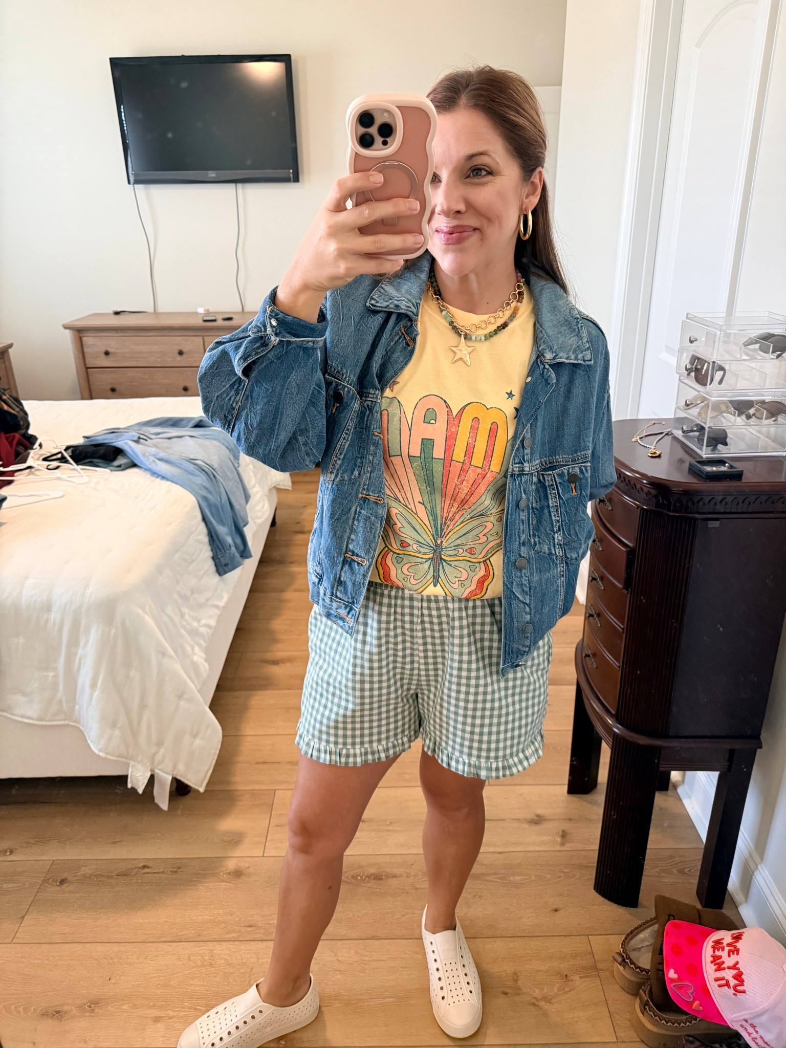 L tshirt: use discount code DAILYDANI for 25% off of your entire purchase! 

L shorts
S jacket
Shoes true to size