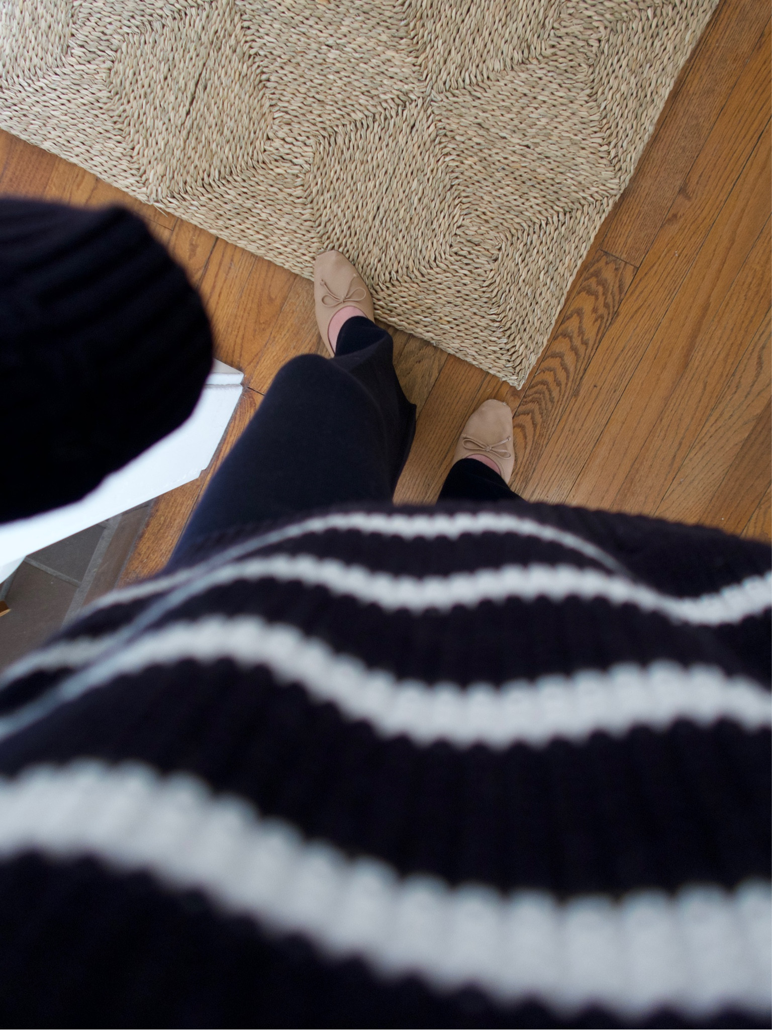 Sweater pants and striped sweater paired with ballet flats. 

Pants: tts wearing xs
Sweater: tts but took my larger size for a more relaxed fit.
Flats: if in between sizes, size down. 

#LTKSeasonal #LTKshoecrush #LTKstyletip