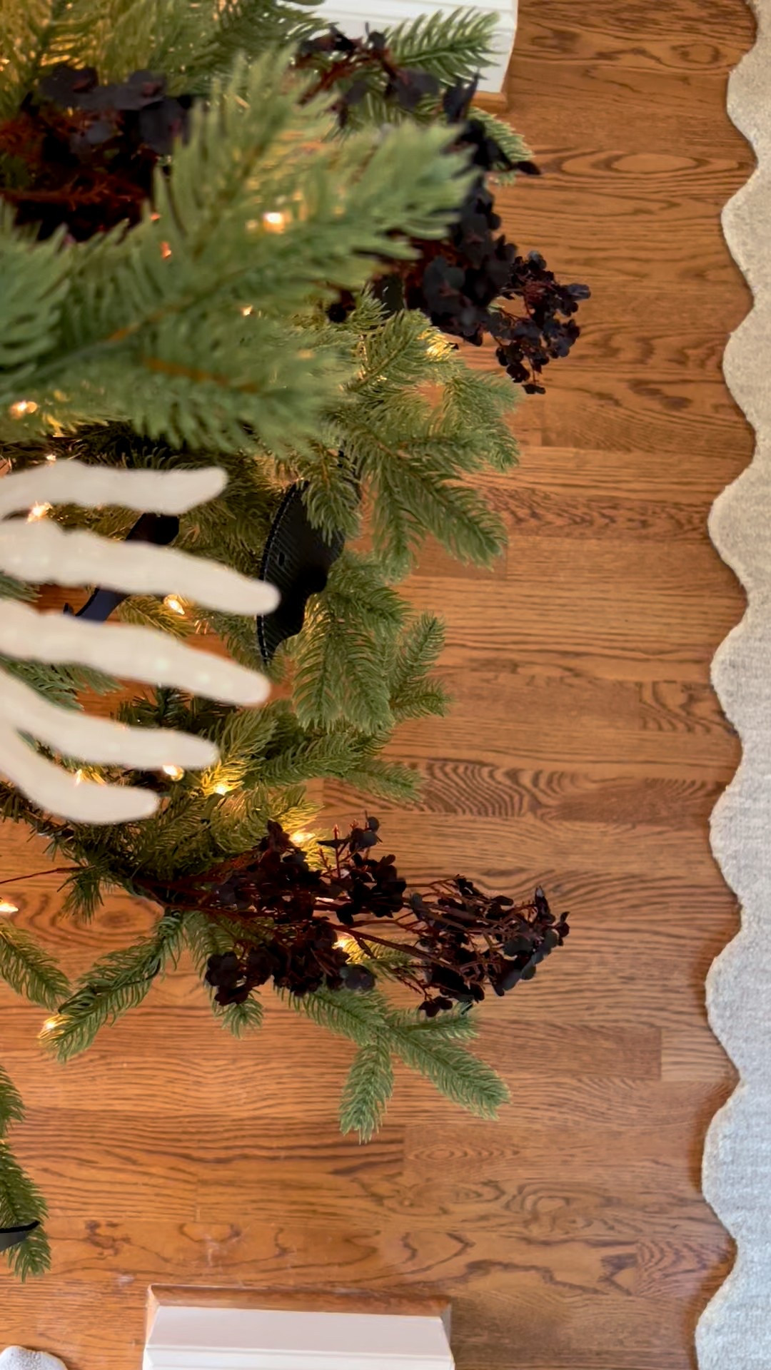 Spooky Season is loading 

#LTKHalloween #LTKFallSale #LTKHome