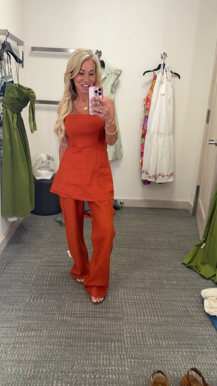 I can already feel
Summer ☀️

This is a very nice vacation outfit for summer that you can also still use in the autumn 🍁🍂

I love the fit but will have the pants hemmed a little shorter. 💖✨

#LTKootd #LTKSeasonal #LTKPetite