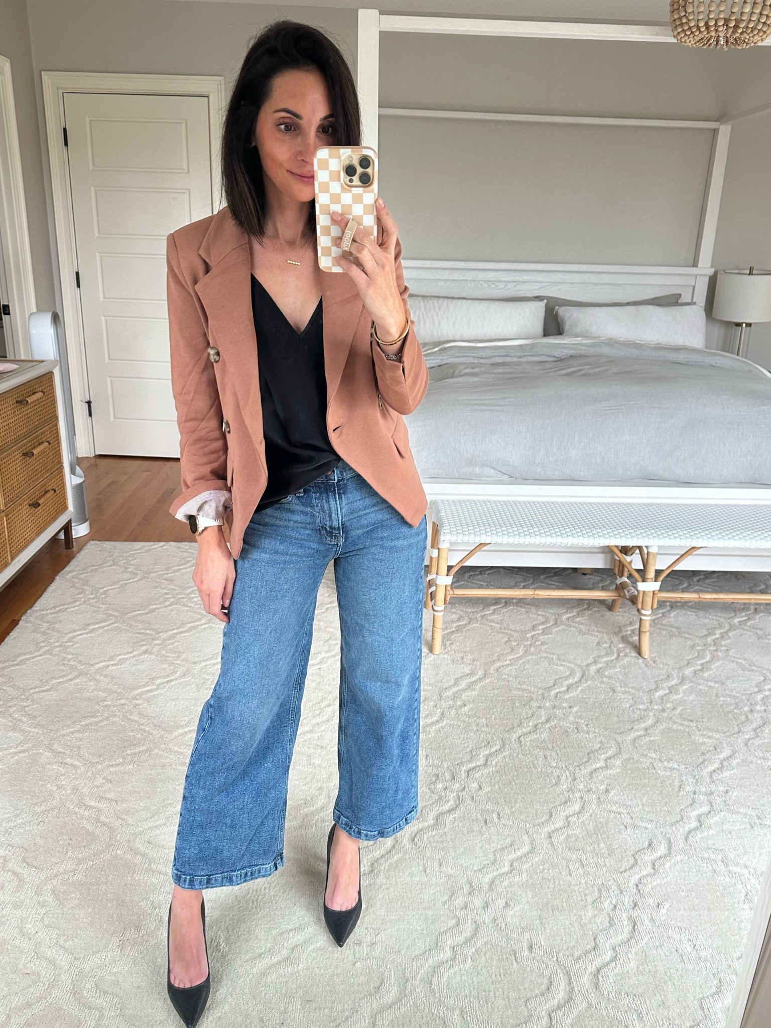 Xxs in silk tank
Xxs in blazer
Jeans 25


#LTKfindsunder50 #LTKfindsunder100 #LTKsalealert