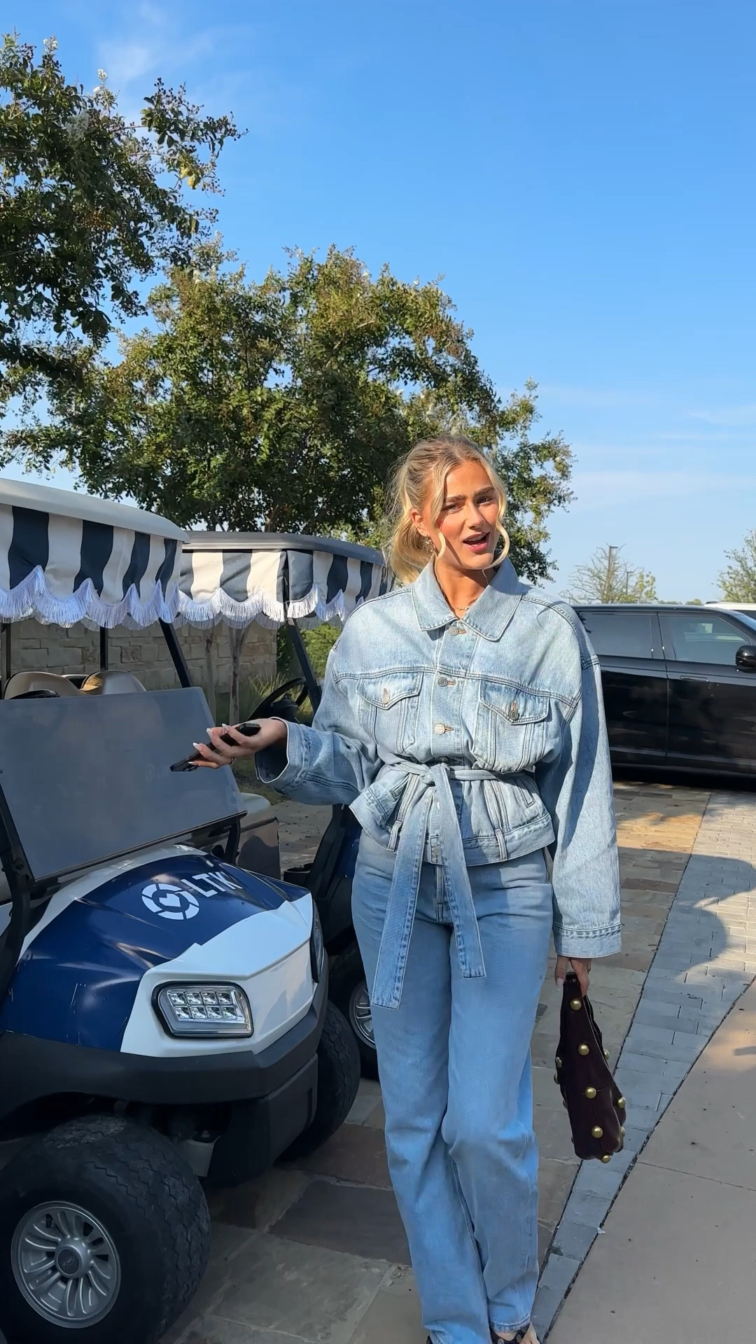 Outfit linked and have linked similar options!!  

#ltkcon

#LTKspring #LTKaustralia #LTKjeans