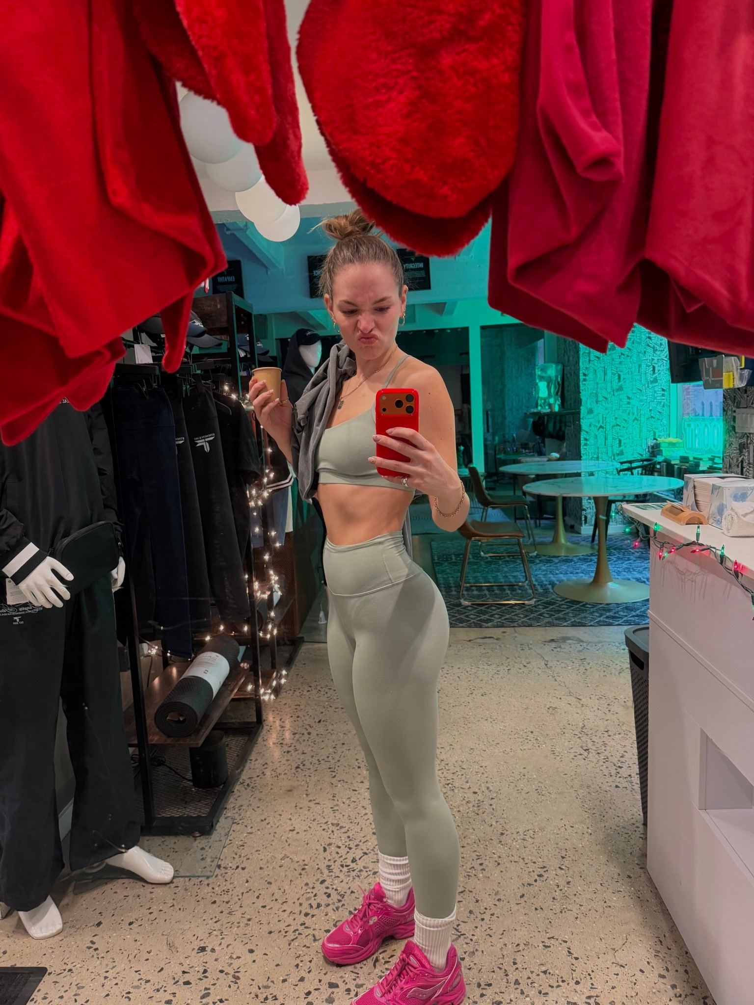 these pink saucony’s are my new faveeee I’m wearing a women’s 8.5 and they’re super comfy and bouncy

#LTKfitnessgoals #LTKActive #LTKValentine