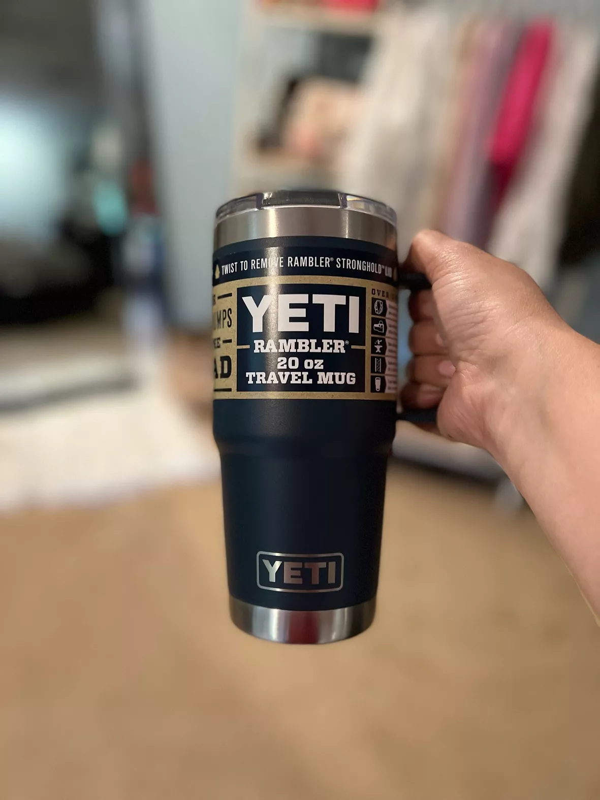 YETI - 20 oz Travel Mug