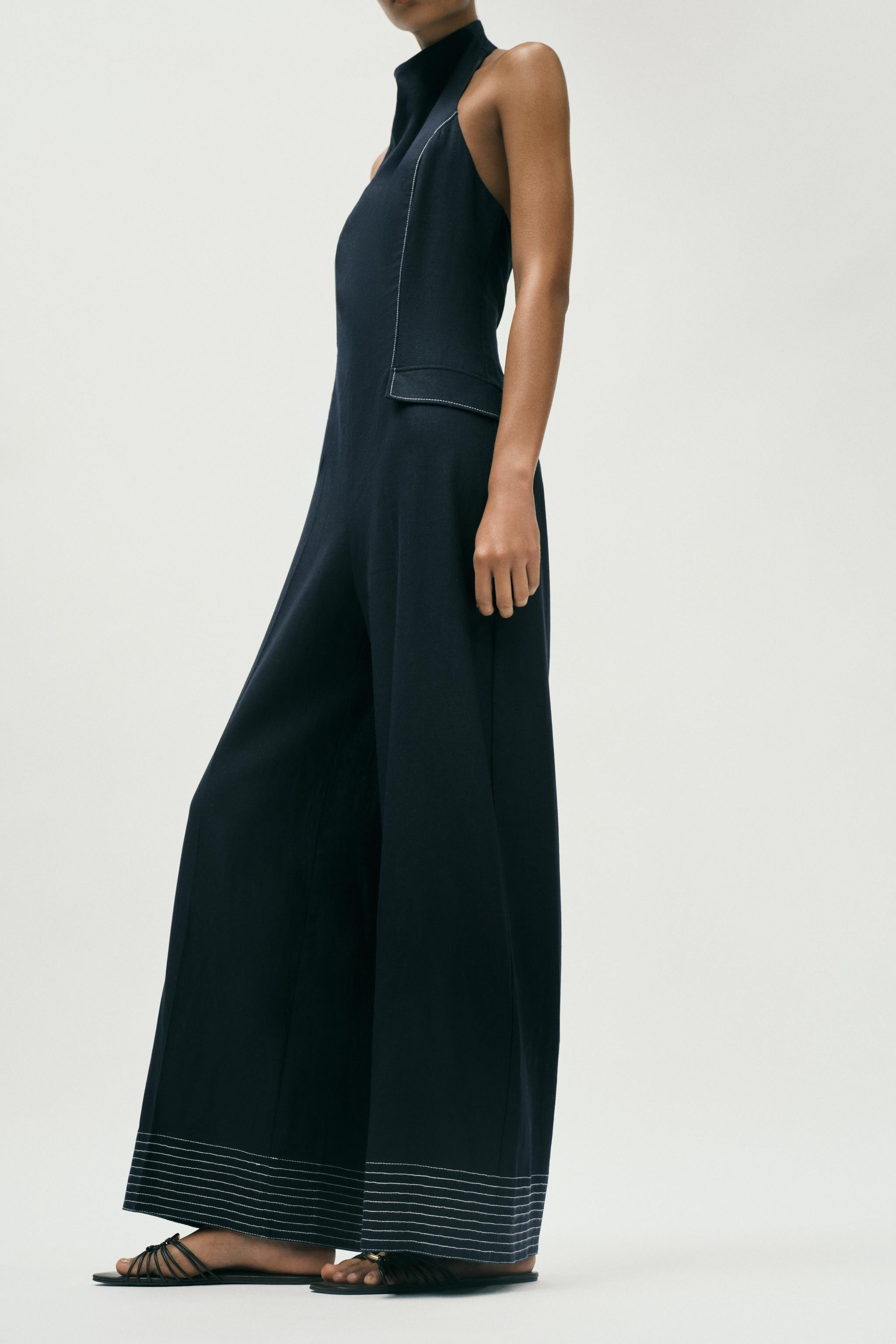 LINEN BLEND HALTER JUMPSUIT WITH CONTRAST TOPSTITCHING | Zara UK