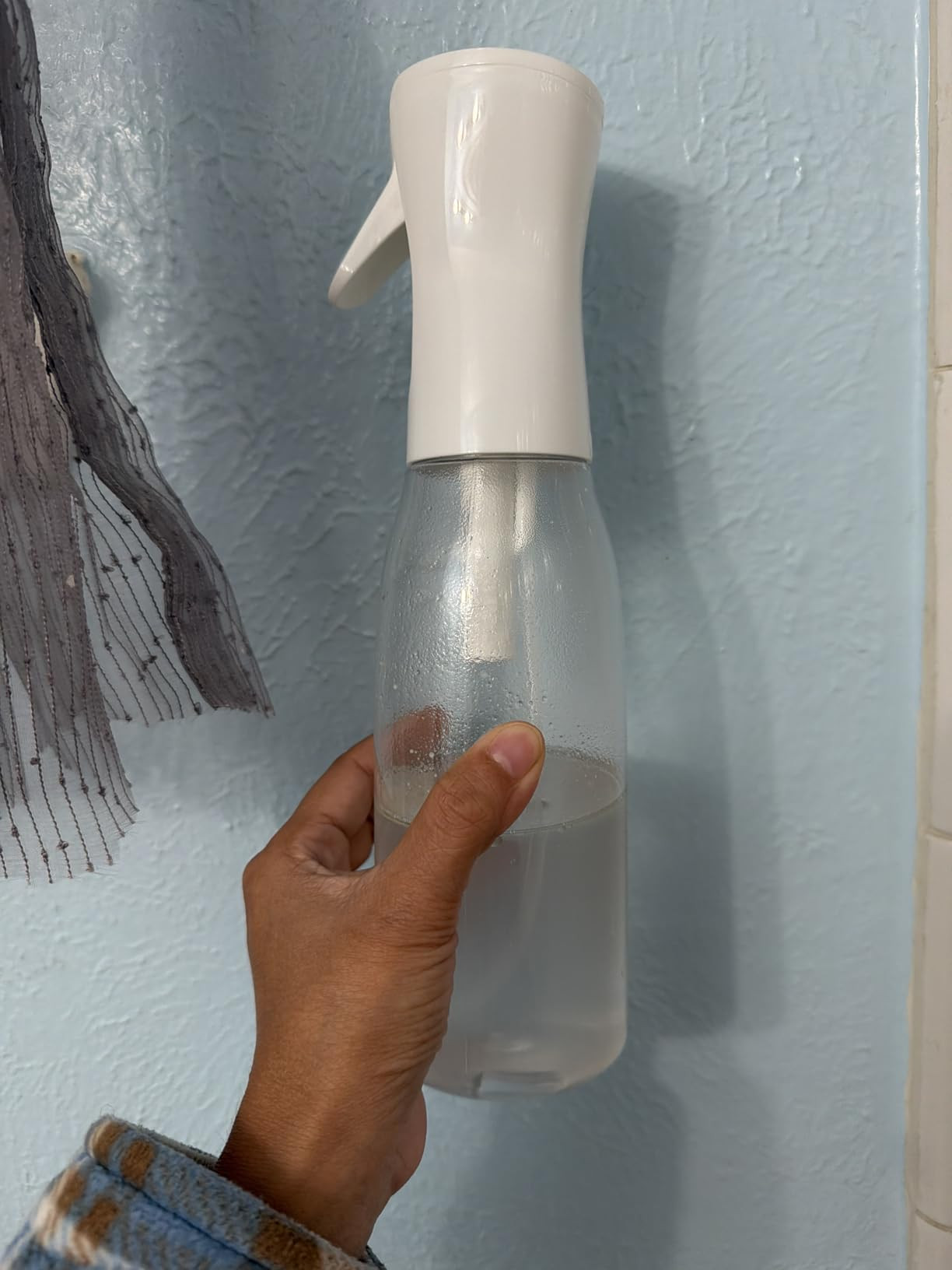 Hula Home Spray Bottle for Hair (10.1oz/300ml) - Powered by Flairosol® Spray Technology - Contin... | Amazon (US)