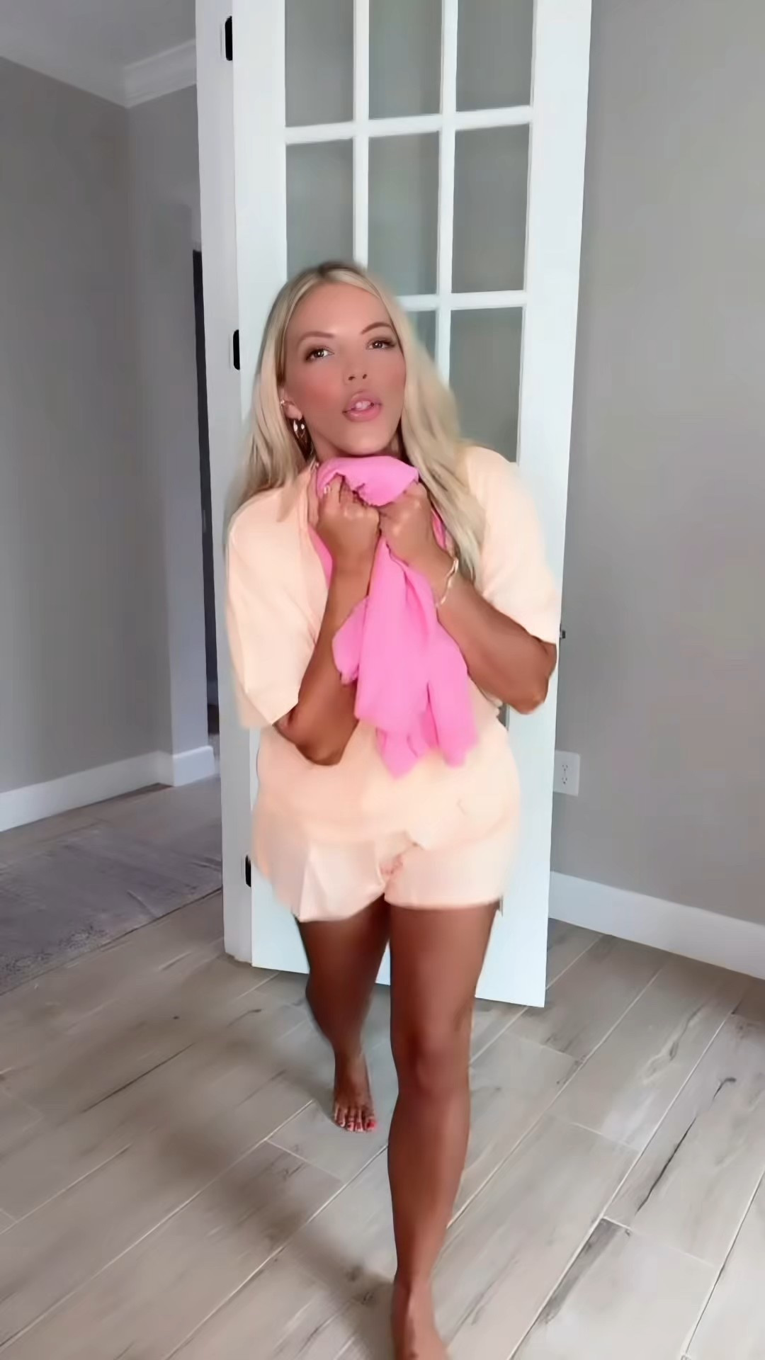 Stopppp! These little lounge set pajamas are worth the hype! Packing them with me on vacay! I did a size medium but small fits too! So soft and comfy I love 

#LTKFindsUnder50 #LTKStyleTip