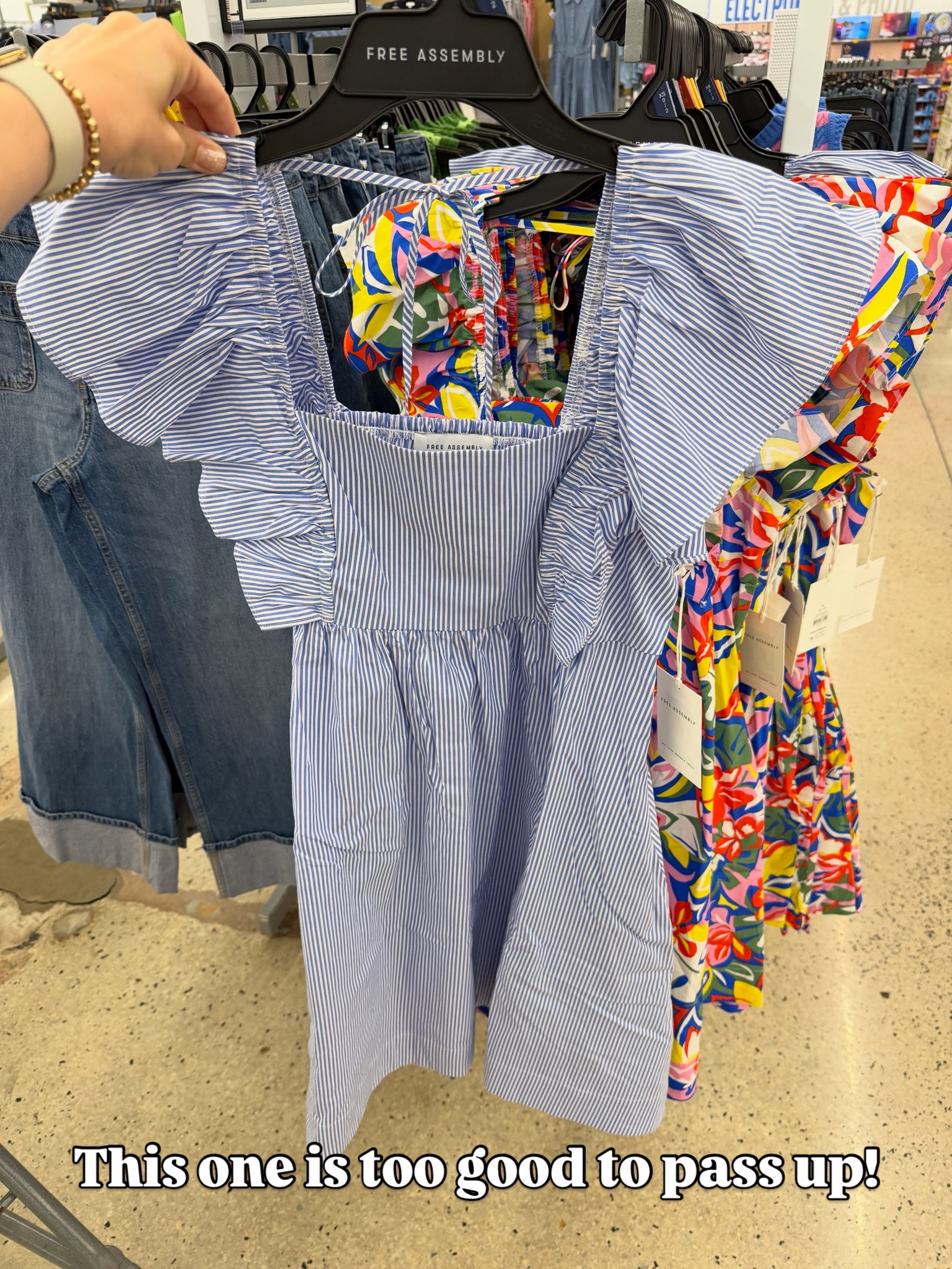 Walmart square neck flutter sleeve dress, you’d never guess it’s Walmart! #walmartfashion