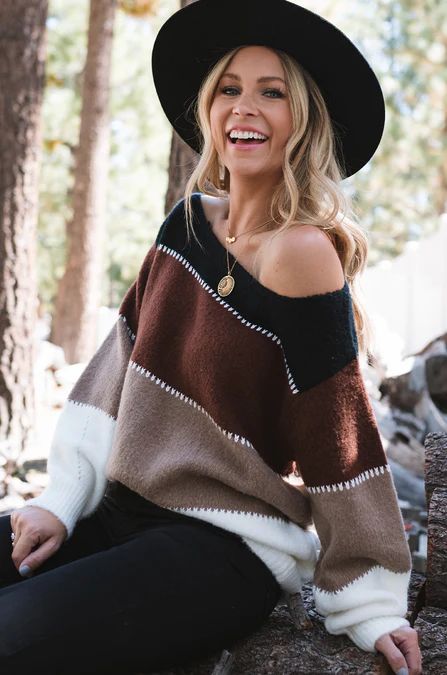 Coffee Chat Color Block Sweater | Amaryllis Apparel