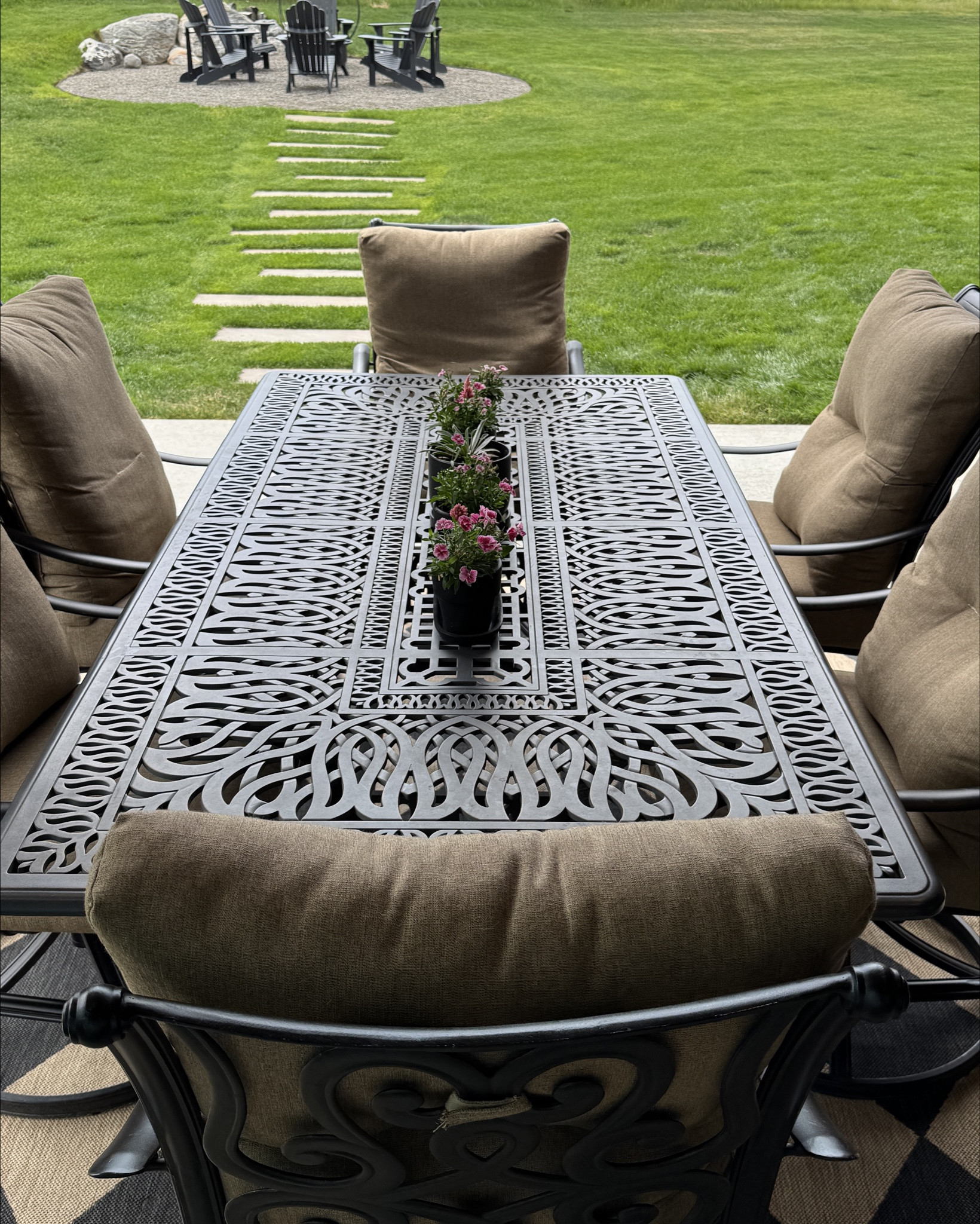 #ad Spring is the best excuse for a little home refresh. I’ve been making a few simple updates with Wayfair that make everything feel lighter, more functional, and ready for the season ahead. From outdoor spaces to easy hosting touches, these are the kinds of pieces that make your home feel refreshed without a full redo.
@wayfair #WayfairPartner #ad #Wayfair

#LTKSaleAlert #LTKHome