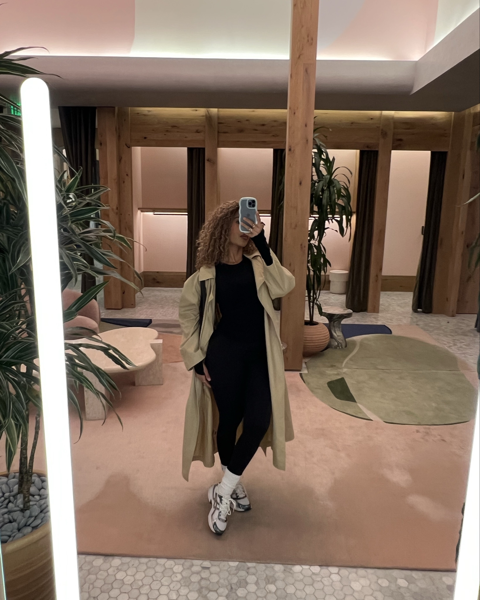 Causal but cute 

Wearing Gel 1130 'White Dark Neptune' asics

#styling #ootd #ltkstyle #hm #aritzia #elevatedlounge #asics


#LTKU #LTKStyleTip