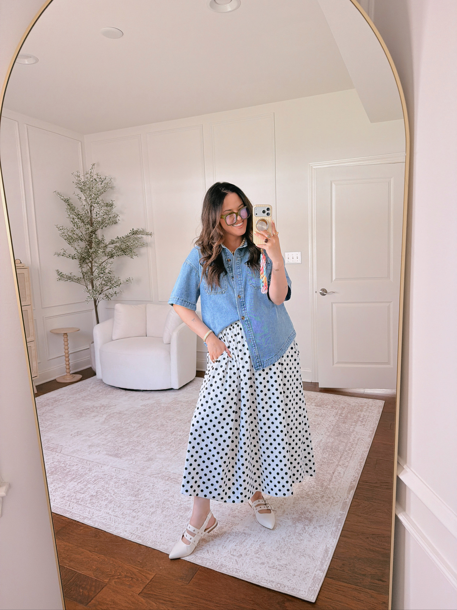 wearing a L in the top, XL in the skirt 

 #LTKSeasonal #LTKMidsize