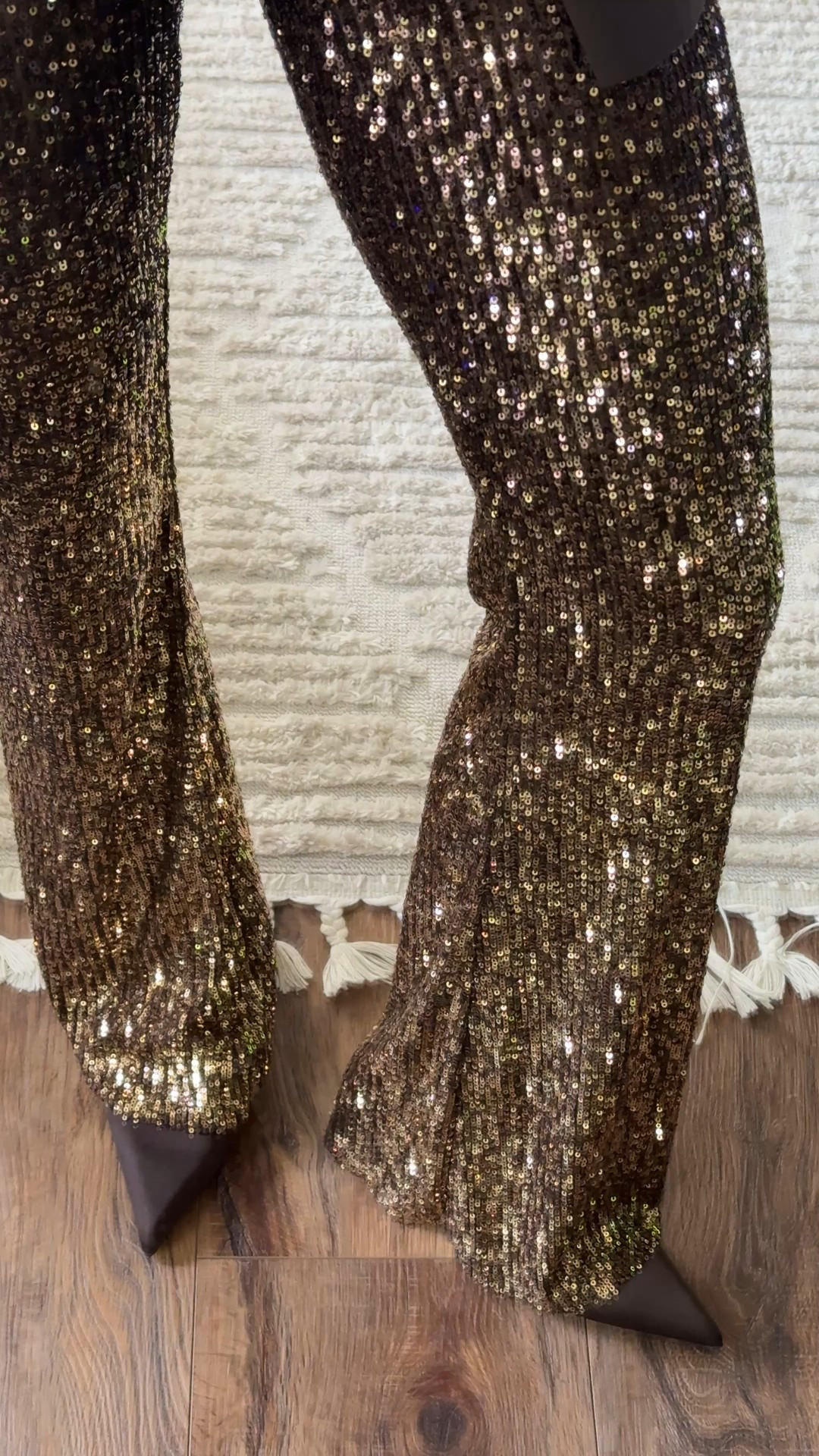 Zara holiday outfit!

#LTKFindsUnder100 #LTKHoliday #LTKSaleAlert