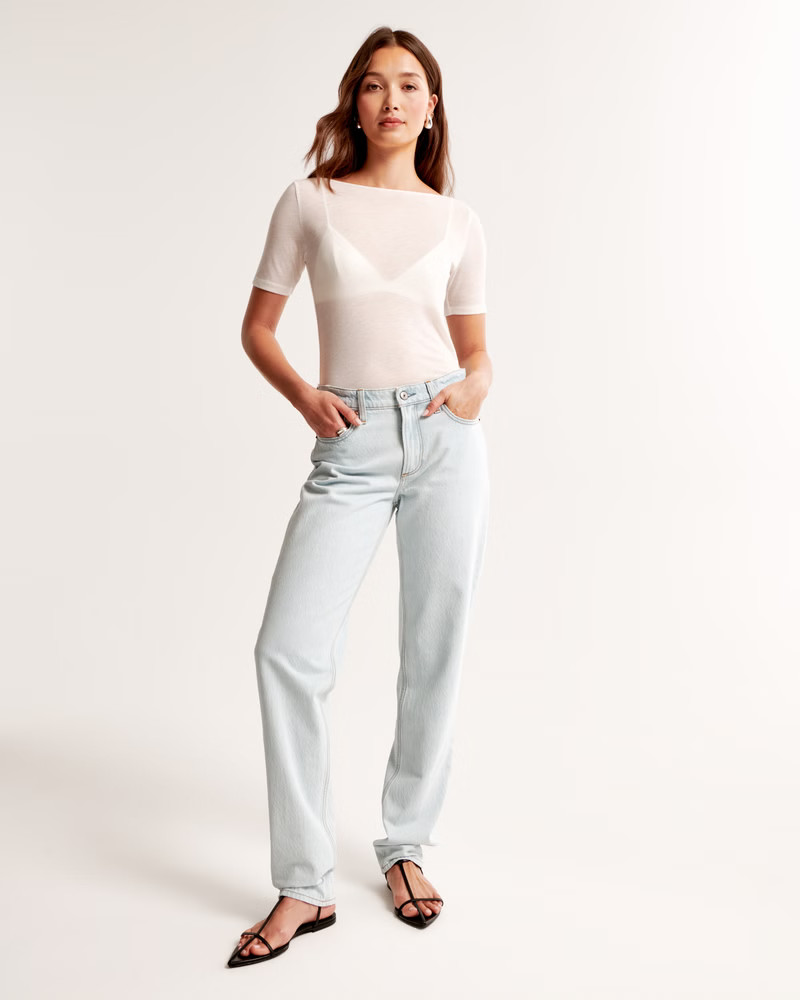 Women's Low Rise Stacked Taper Jean | Light Blue Jeans | Abercrombie Jeans | Abercrombie & Fitch (US)