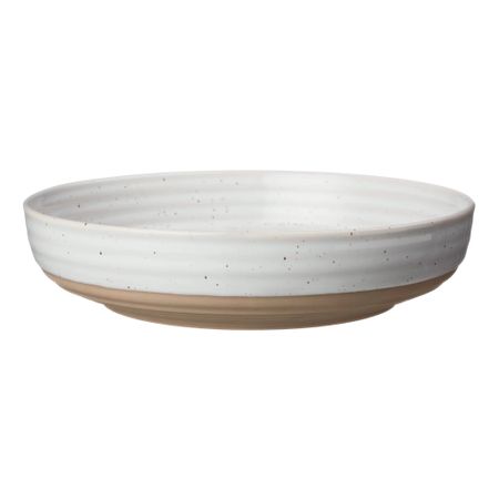 I picked up this low bowl to use at school when I eat big salads and it is STUNNING! 

#WalmartPartner #WalmartFinds #IYWYK 

The speckled stoneware is so pretty and I love the exposed clay base. The other pieces in the collection are just as pretty and so affordable!