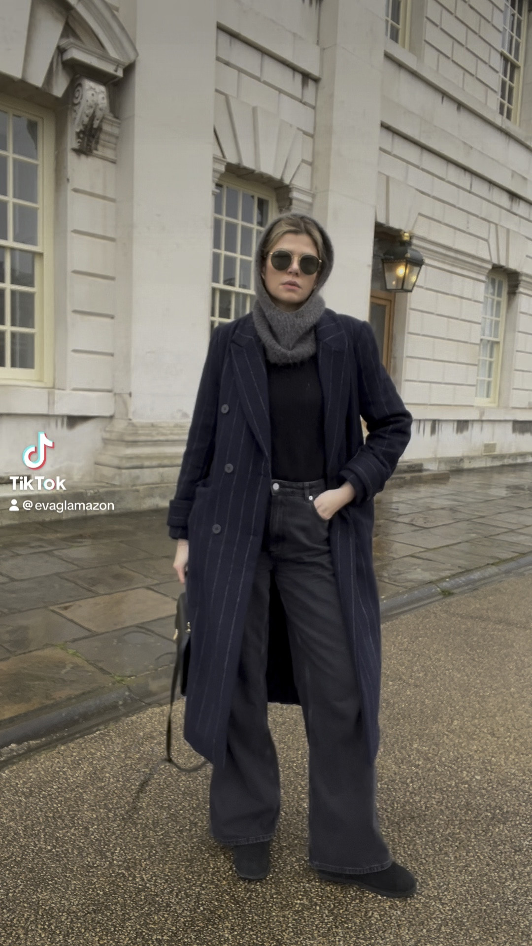 Winter outfit, warm outfit, launer bag, grey snood, striped coat, Ugg boots, cashmere jumper, Jenni kayne jumper, wide leg jeans 

#LTKwinter #LTKuk #LTKeurope