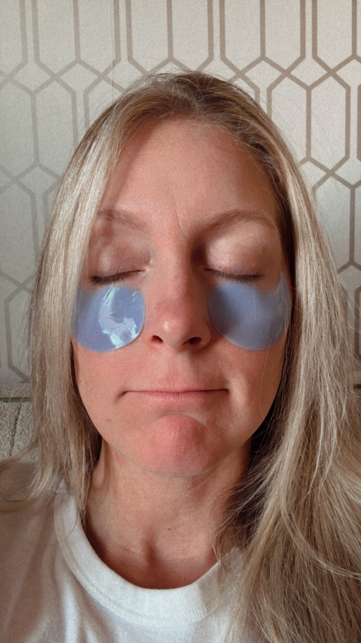 Under eye necessities 